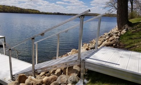 Lake Area Docks & Lifts Pelican Rapids