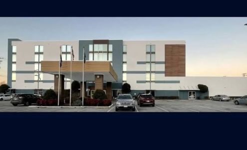 Clarion Pointe Hopkinsville near The Bruce Convention Center