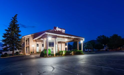 Abbey Inn & Suites