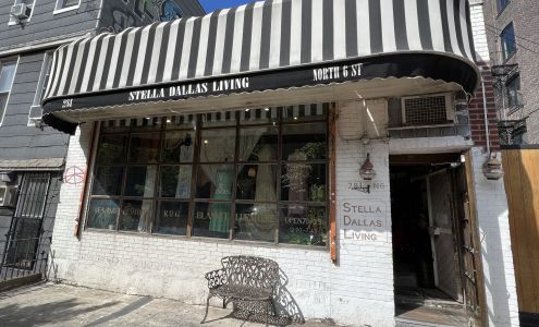 Stella Dallas Living