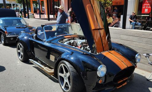 Birch Street Promenade