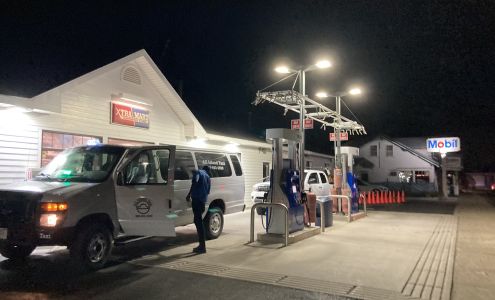 Mobil Vineyard Haven