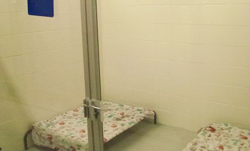 Davis Pet Hotel & Spa