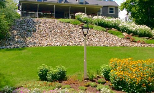 ABIGAIL?S NEST Brimfield