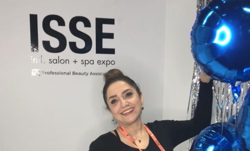 Nazila Salon