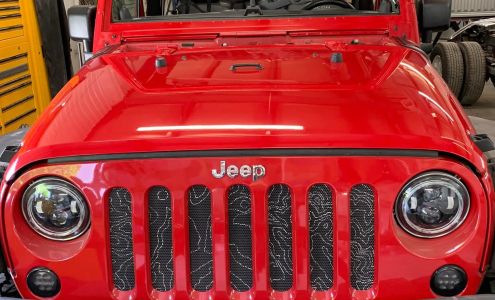 Mooney's Collision Center