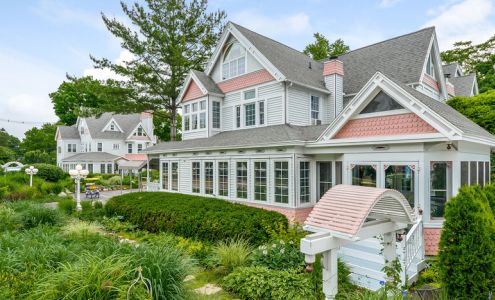 Yelton Manor Boutique Hotel B&B