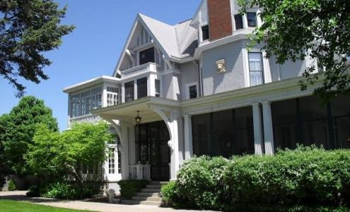 Alexander Mansion Historic B&B