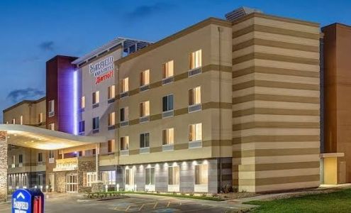 Fairfield Inn & Suites Winona
