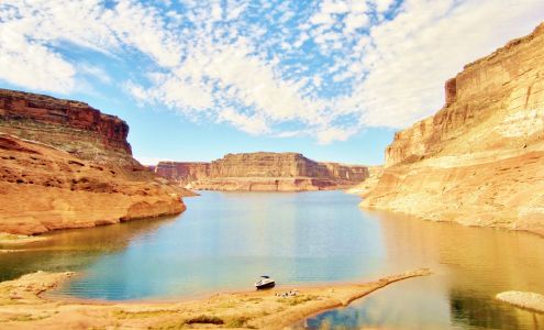 Vermillion Cliffs House Page