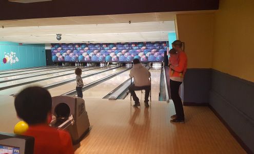 Lazy Loon Bowling and Event Center Norwood Young America