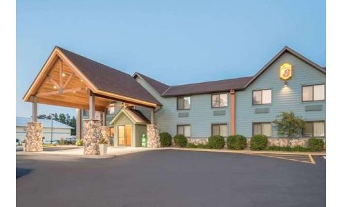 Super 8 by Wyndham Grand Rapids