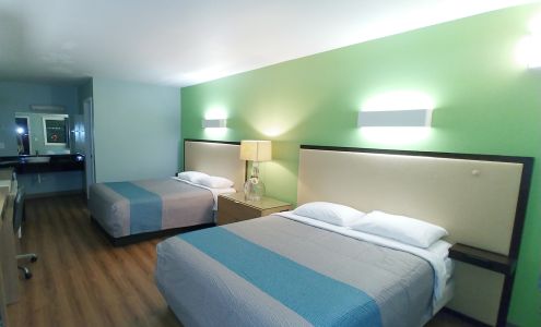 Country Yard Inn & Suites I-55 Miner/Sikeston