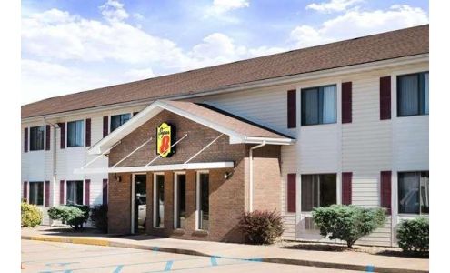 Super 8 by Wyndham West Plains