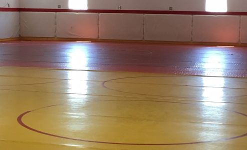 Purler Wrestling Holt