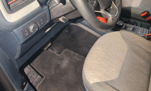 Top Level Shine 337 W 10th St, Rushville Indiana 46173