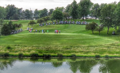 Arrowhead Country Club Edelstein