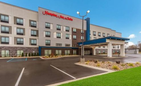 Hampton Inn & Suites Benton Harbor