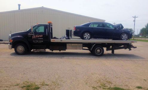 DeVore's Towing Service Wilton