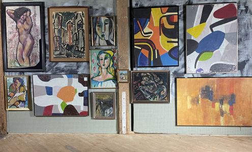 Willow Creek Gallery