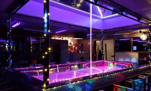 Elysium gentlemen's club Bunker Hill