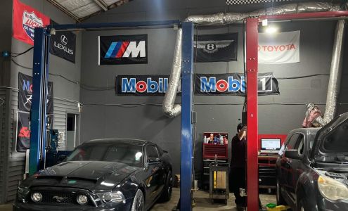 Deluxe Automotive services