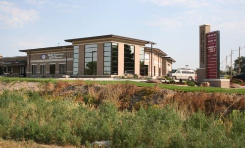 Bluff's Vision Care & 20/20 Eyewear: Jon Darnell, OD