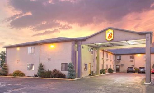Super 8 by Wyndham Elko
