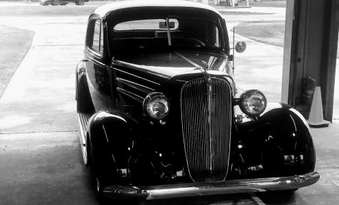 Nolens Garage LLC Leesville