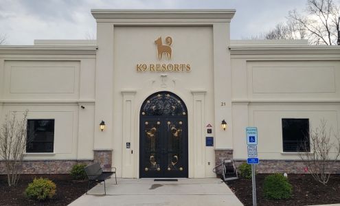 K9 Resorts Luxury Pet Hotel Roxbury 21 NJ-10 East, Succasunna New Jersey 07876