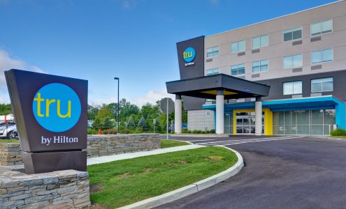 Tru by Hilton Middletown
