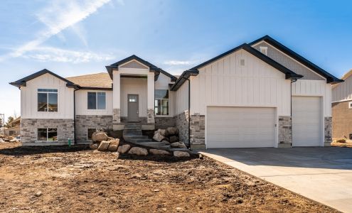 RG Homes LLC. 3677 UT-126 bldg-6B, Farr West Utah 84404
