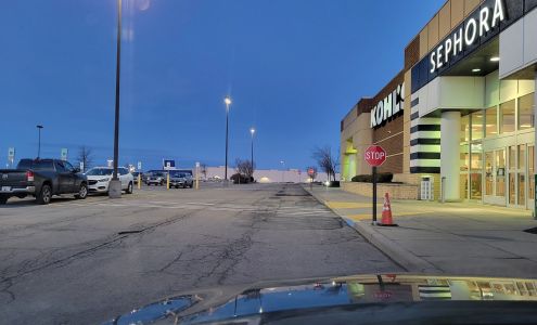 Towne Center At Watertown Glen Park