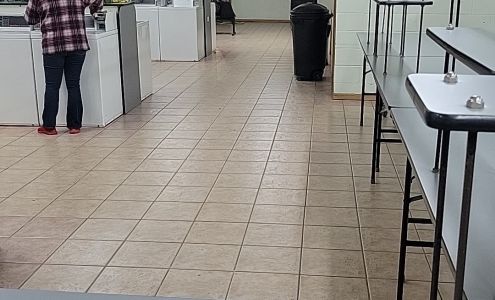 La Imperial Laundromat