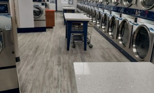 Highland Village Laundry