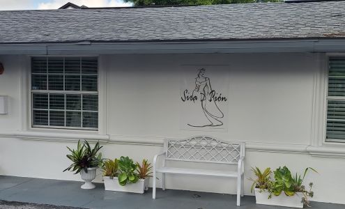 Sira D' Pion Bridal Atelier