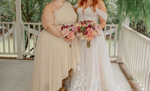 Roz-Shons Alterations & Redesigns