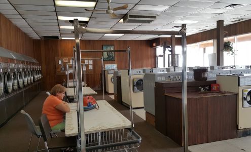 Village Clean Laundry (formerly-Clean Machine)