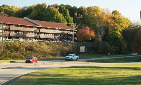 Red Roof PLUS+ Statesville