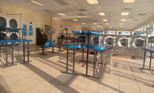 211 Laundromat Red Springs