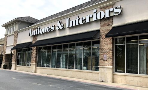 Hive Crafts inside Queen of Hearts