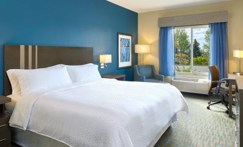 Four Points by Sheraton Williston