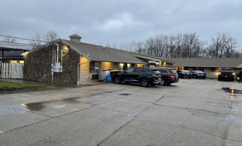 Economy Inn & Suites