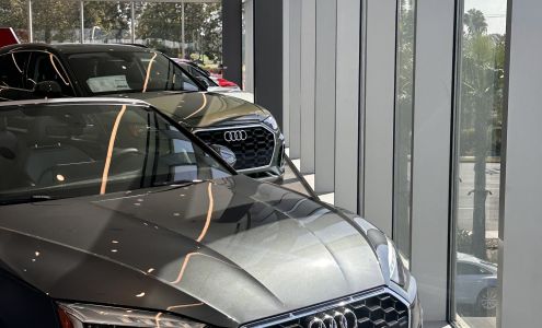 Audi Fletcher Jones Service Center