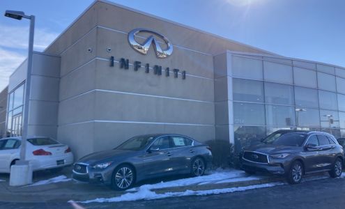 INFINITI Service Department Hoffman Estates