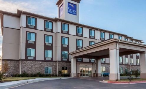 Sleep Inn & Suites