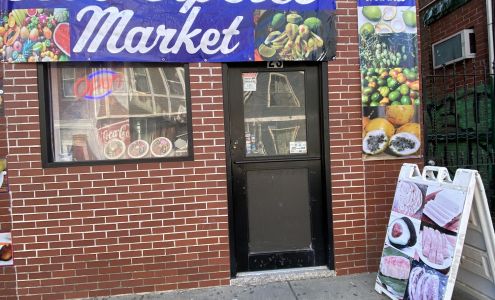 Los Cipotes Market Chelsea