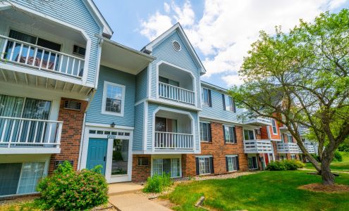 Irish Hills Apartments