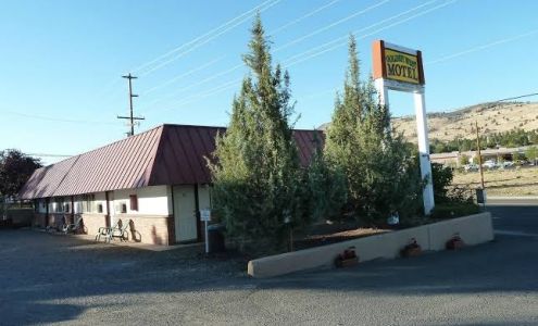 Golden West Motel