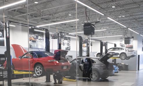 Porsche Milwaukee North Service Department 1400 W Silver Spring Dr #202, Glendale Wisconsin 53209